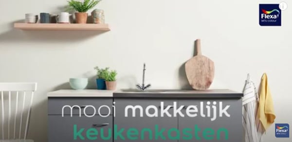 Zo schilder je een keukenkast