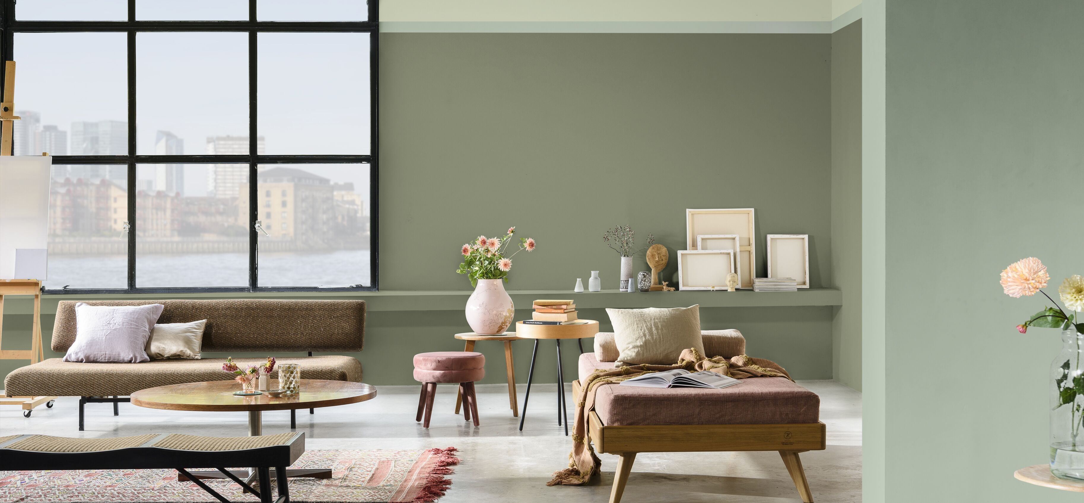 groene woonkamer met de Tranquil Dawn, Early Dew en Sturdy Leaf